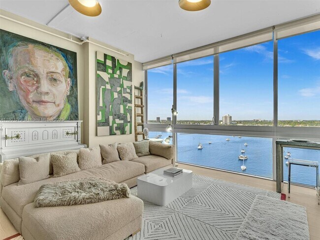 Building Photo - 7934 West Dr