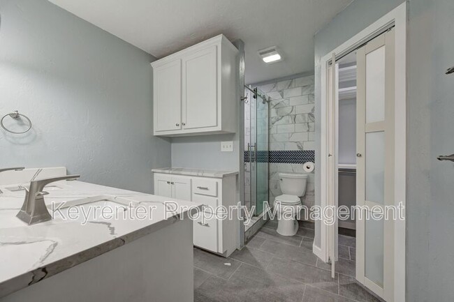 Building Photo - 3619 Chatham Ct