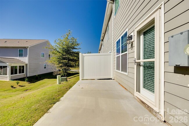 Building Photo - 1412 Bramblewood Dr