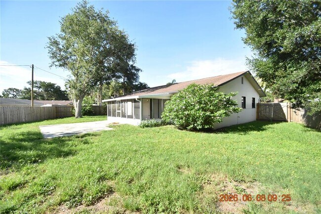 Building Photo - 12217 104th Ln