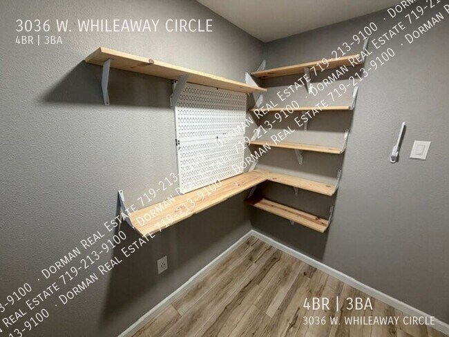 Building Photo - 3036 Whileaway Cir E