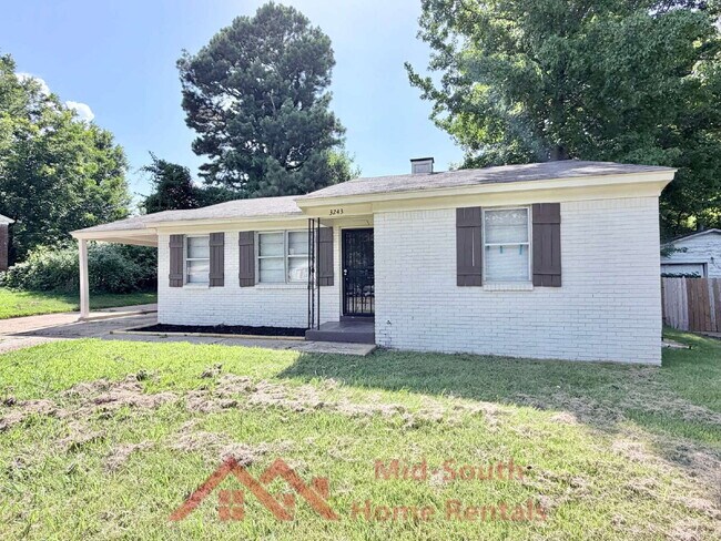Building Photo - 3243 Boone St