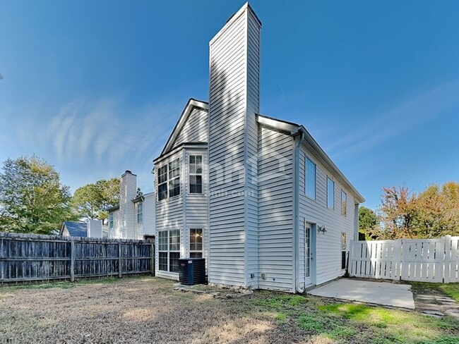 Building Photo - 4220 Lake Woodard Dr