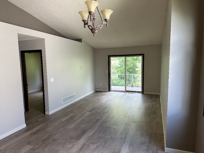 Building Photo - 26276 3rd St W