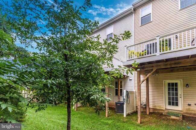Building Photo - 12751 Longford Glen Dr