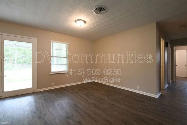 Building Photo - 1607 Anthony St