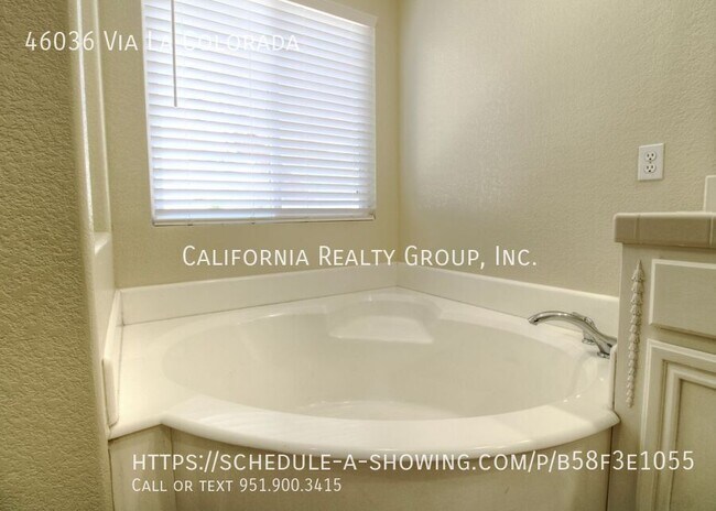 Building Photo - 46036 Via La Colorada