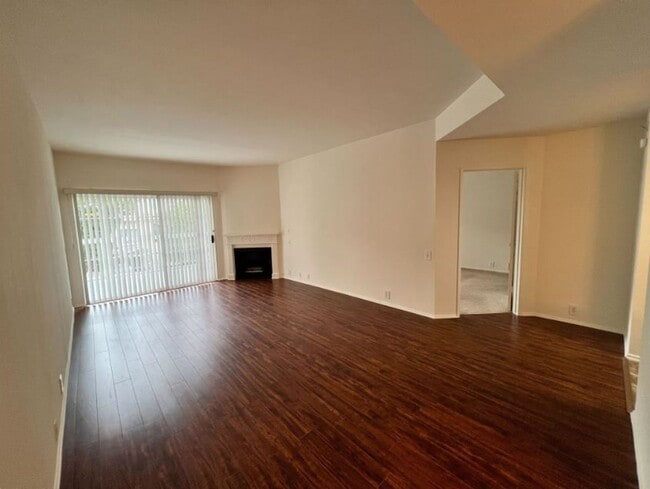 Interior Photo - Charming Unit Available For Lease!!