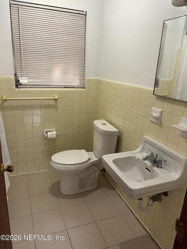 Building Photo - 2898 Olga Pl