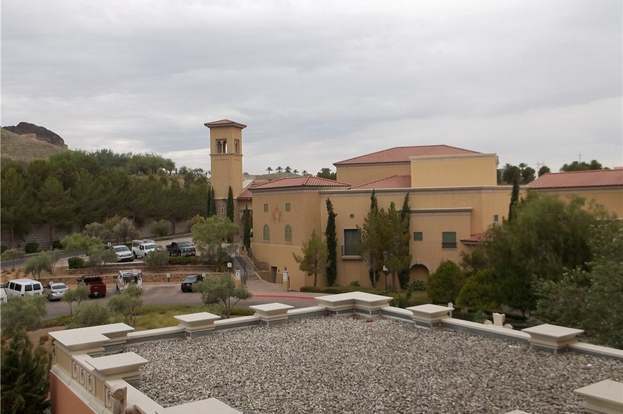 Building Photo - 30 Strada Di Villaggio