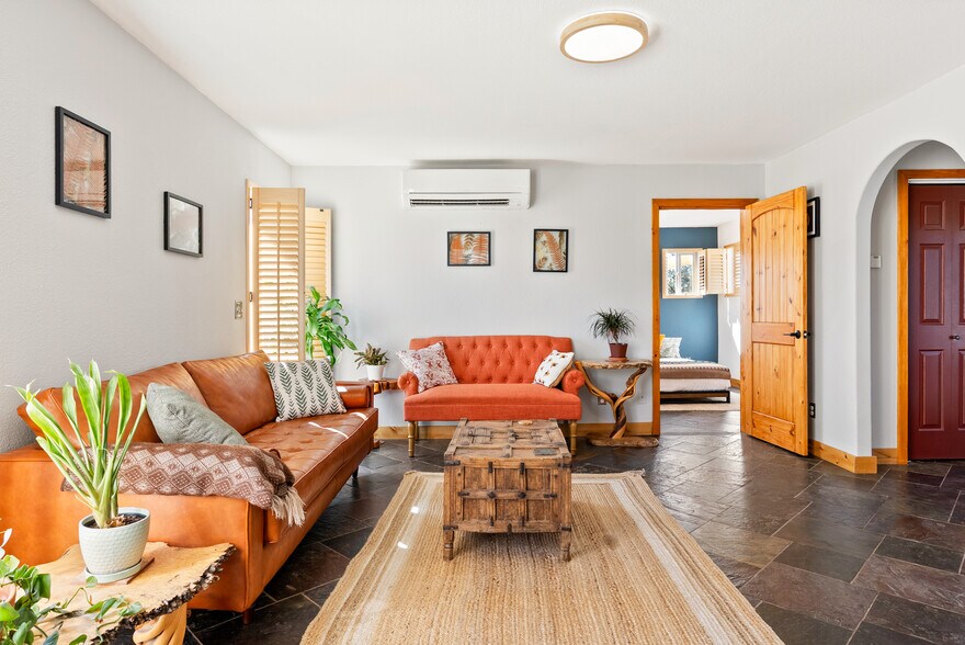 Building Photo - 4455 NE Vaughn Ave