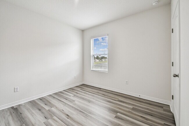 Building Photo - 7853 Oak Reflection Lp