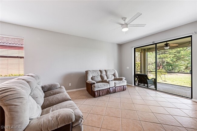 Building Photo - 12154 Country Day Cir