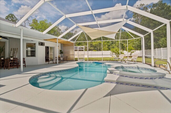 Building Photo - 67 Kashmir Trail