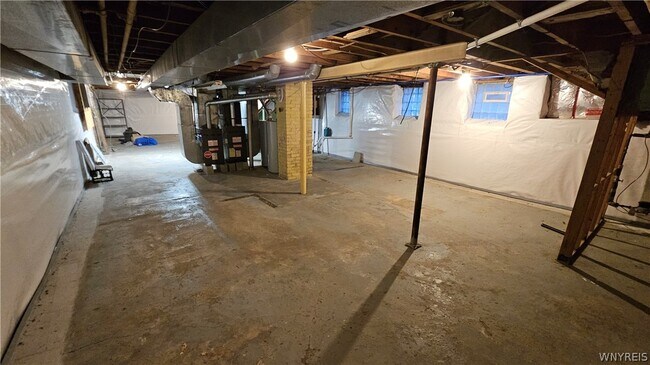 Building Photo - 307 Sterling Ave