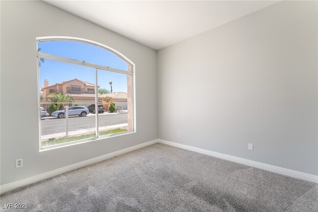 Building Photo - 1734 Talon Ave