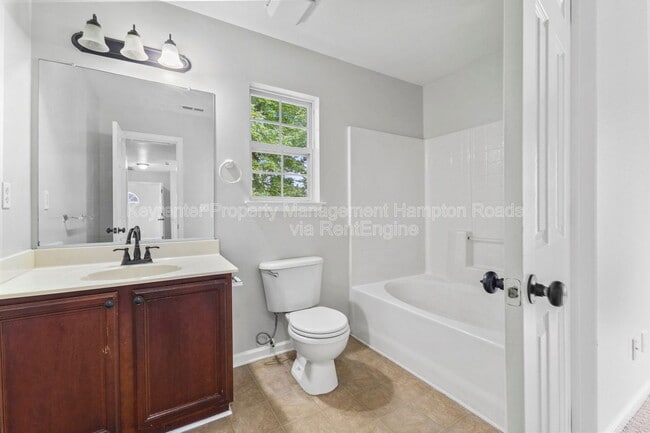 Building Photo - 4108 River Breeze Cir