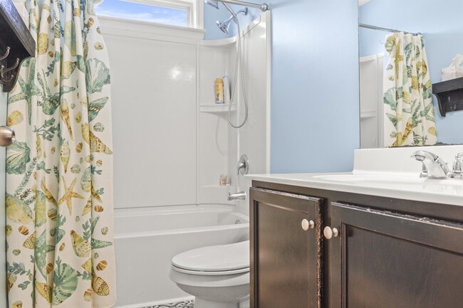 Building Photo - 401 Hope Ct