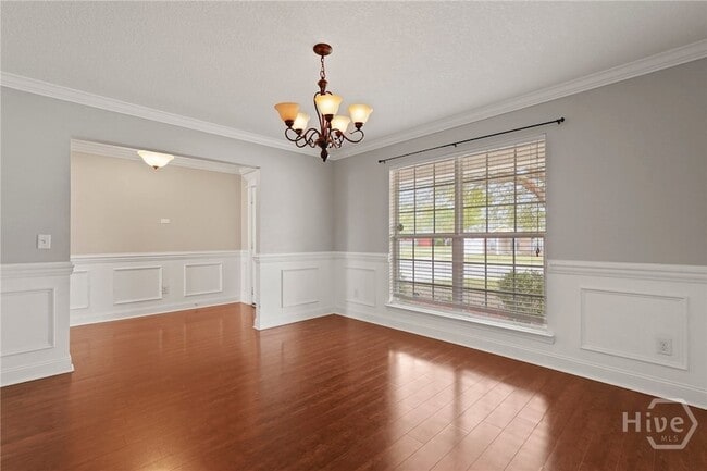 Building Photo - 220 Augusta Way