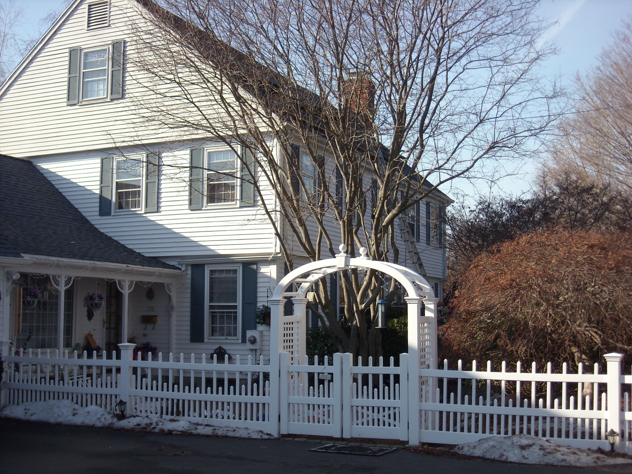 Building Photo - 170 Mill Plain Rd