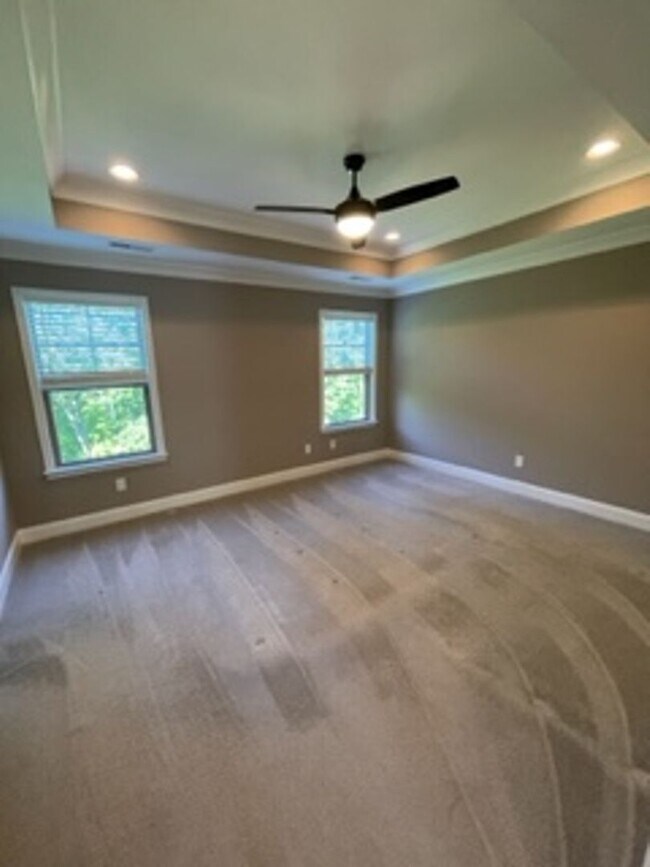 Building Photo - 3 Bedroom 2.5 Bath + Finished Bonus for Rent in Ooltewah