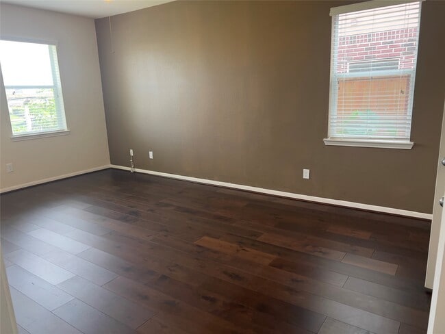 Building Photo - 3930 Medici Ct
