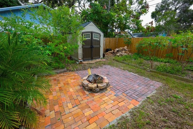 Building Photo - 10874 71st Ave