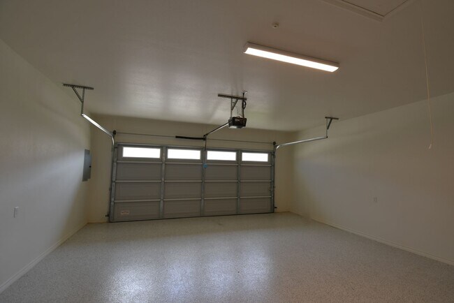 Building Photo - 6067 Hamilton Mdws Wy