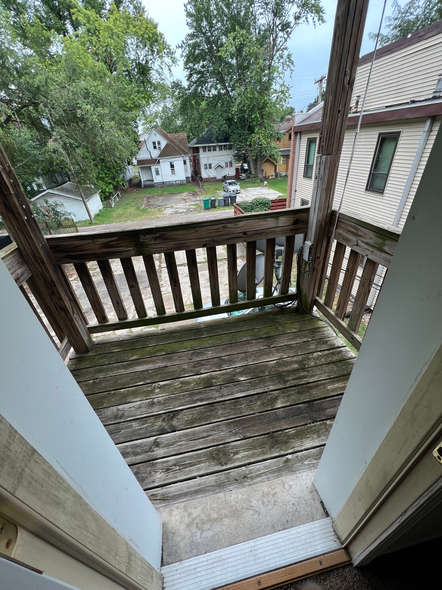 Building Photo - 706 W Prairie Ave