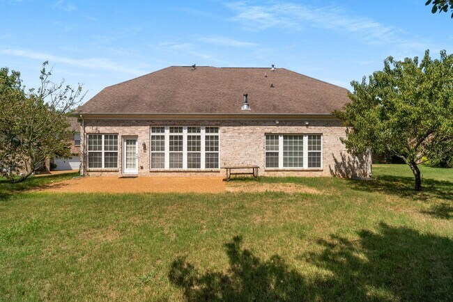 Building Photo - 217 Conservatory Drive