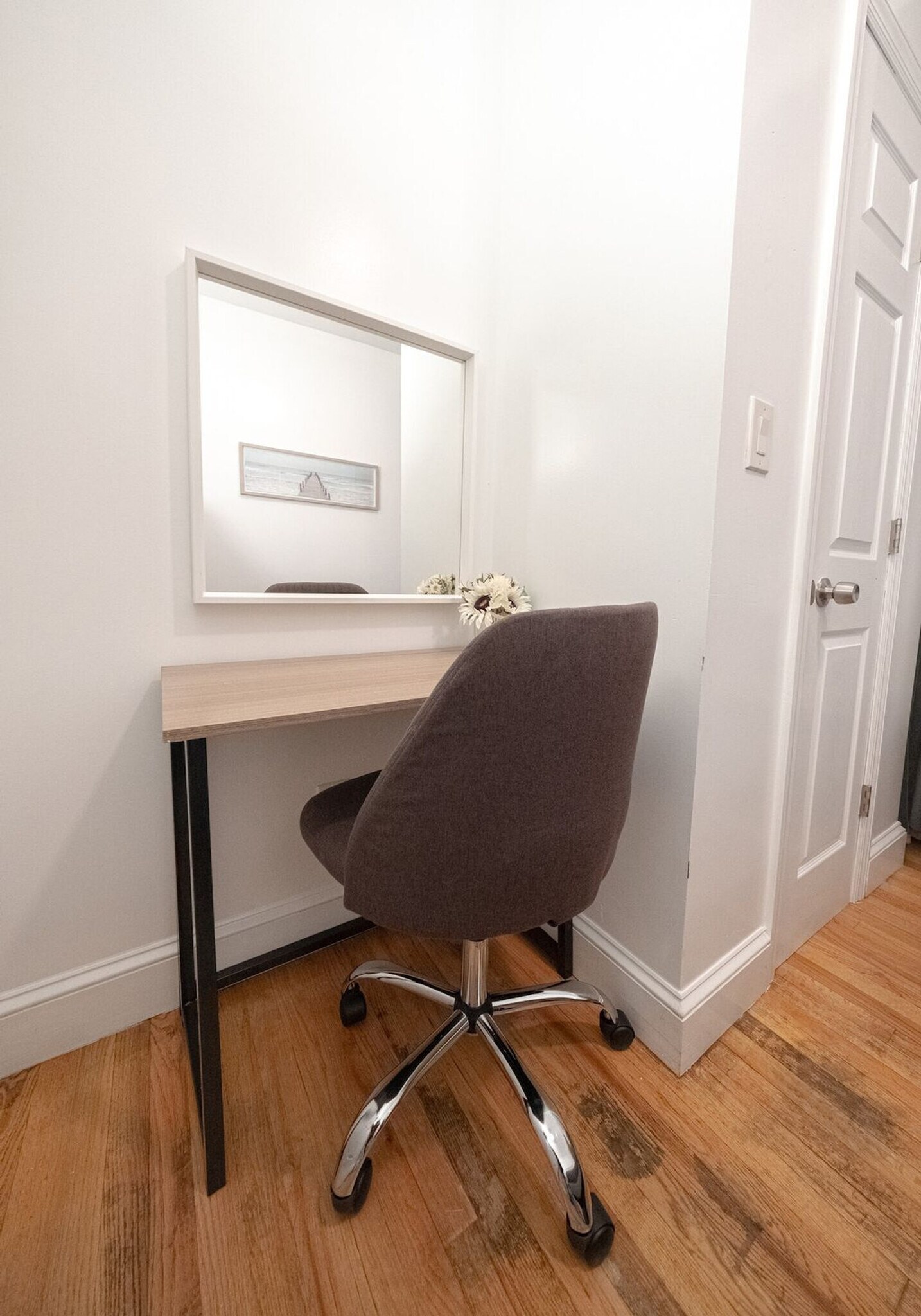 Building Photo - 230 W 113th St