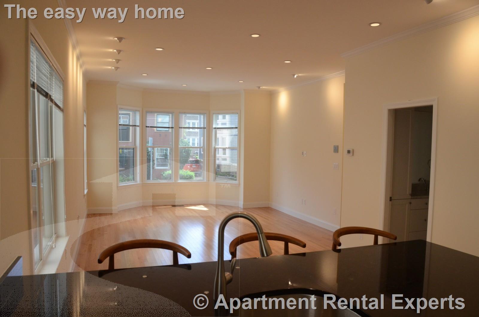 Building Photo - 15 Langdon St