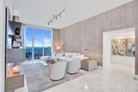 Building Photo - 16001 Collins Ave