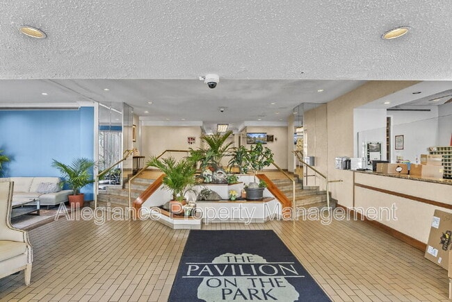 Building Photo - 5340 Holmes Run Pkwy