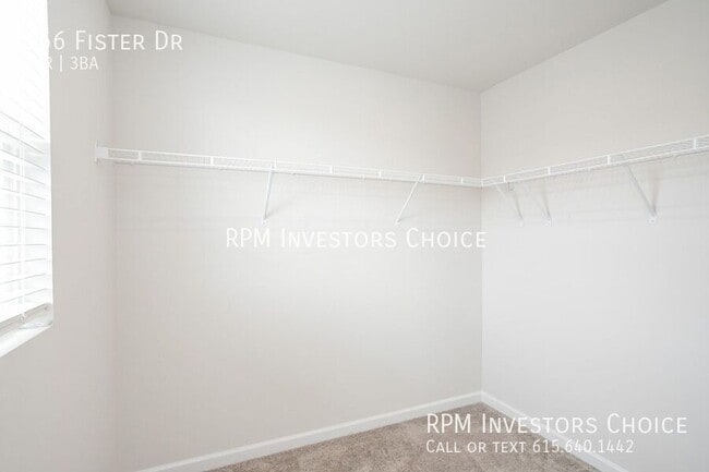 Building Photo - 156 Fister Dr
