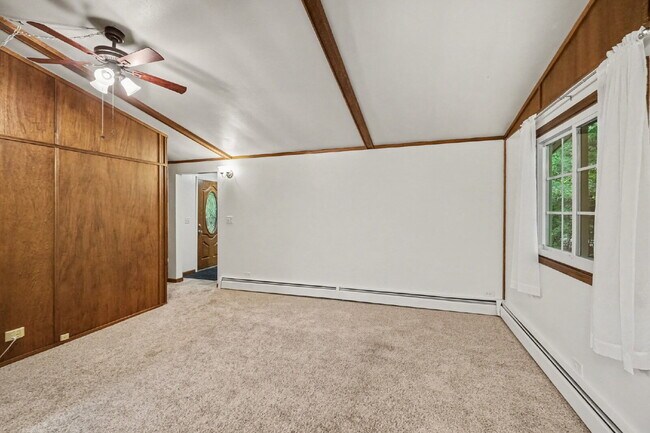 Building Photo - Peaceful Country Living | Spacious 3-Bed, 2-Bath Duplex $1600/month