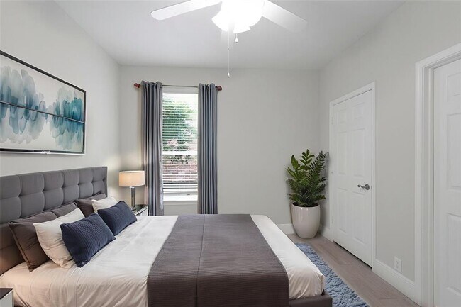 Building Photo - 2613 Corabella Pl