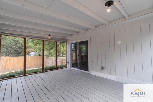 Building Photo - 11319 Harding Rd