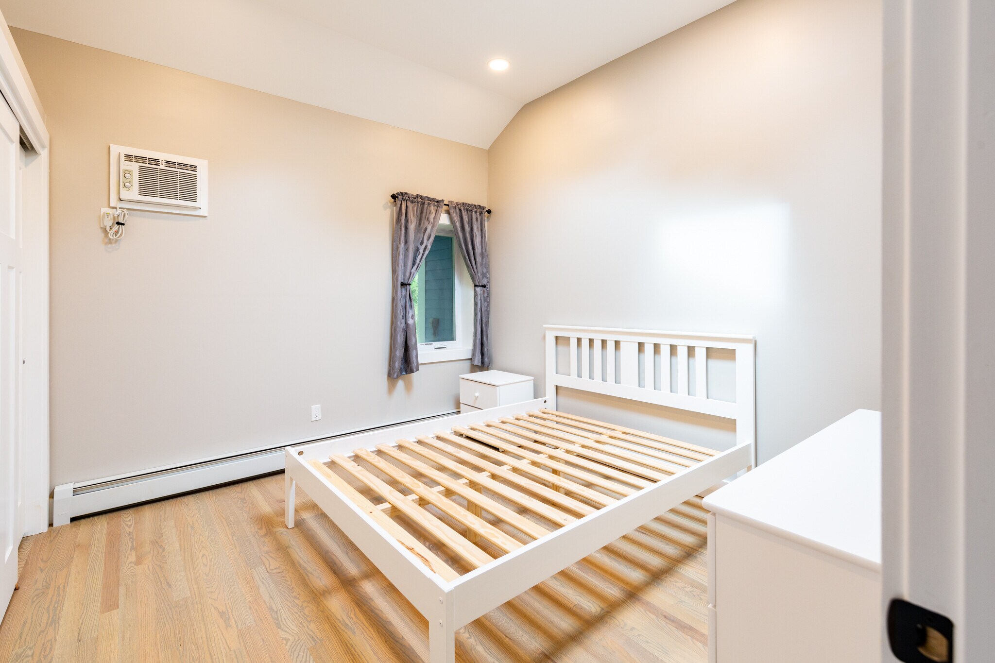 Bedroom ft Vaulted Ceilings and natural light - 629 Storrs Rd