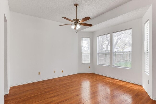 Building Photo - 12606 Hunters Chase Dr