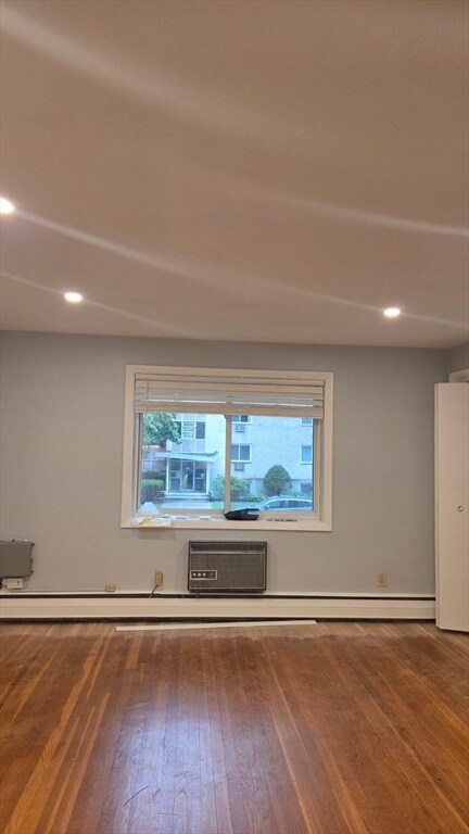 Building Photo - 42 Lionel Ave