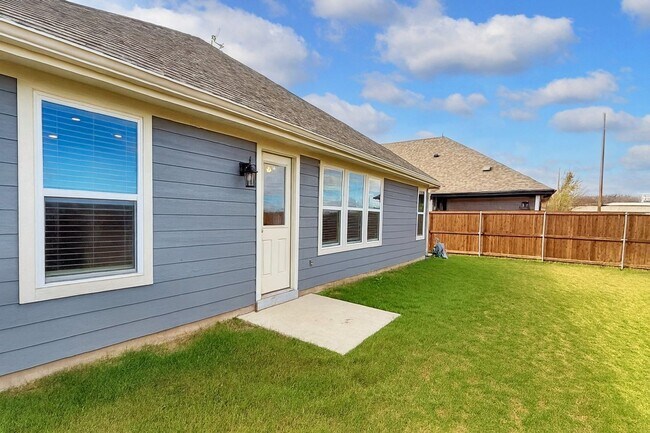 Building Photo - 292 Sunnyside Dr