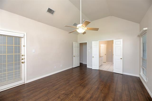 Building Photo - 2818 Cheverny Dr