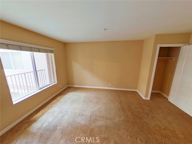Building Photo - 700 N Hill Pl