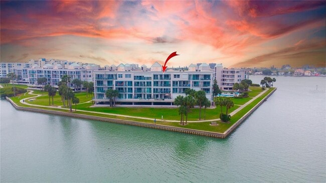 Building Photo - 8041 Sailboat Key Blvd S