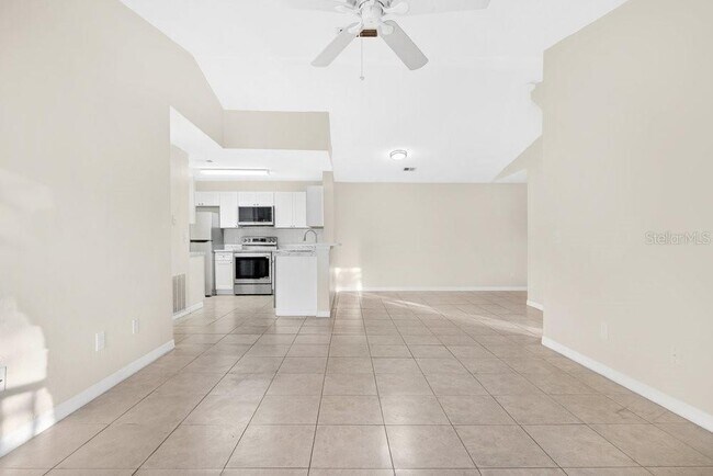 Building Photo - 7606 Pissarro Dr