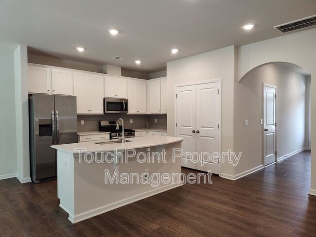 Building Photo - 14041 Castle Nook Dr