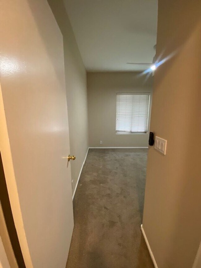 Building Photo - Beautiful 3-Bedroom Home with Vaulted Ceilings & Private Fenced Yard