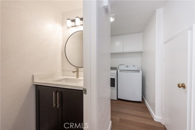 Building Photo - 46 Nightingale Dr