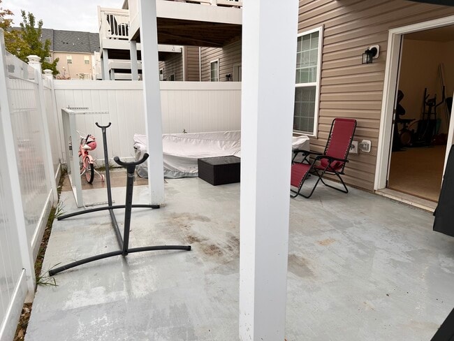 Building Photo - 7932 John Galt Wy